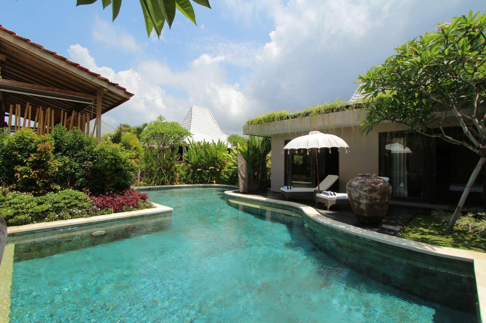 Gahana Bali Villa Seminyak  Luaran gambar